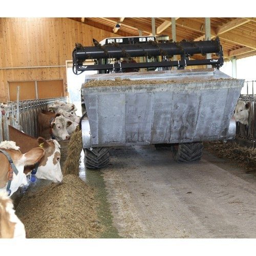 TakarmányozóKanál